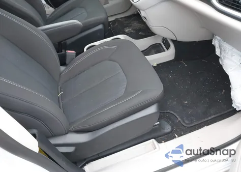 2022 Chrysler Voyager Lx из США, поврежденный, VIN 2C4RC1CG0NR105065